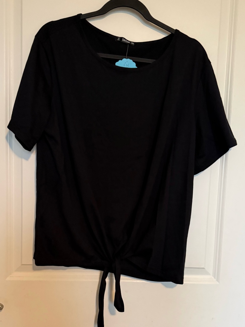 SHEIN Black Short Sleeve Tie-Front Tee